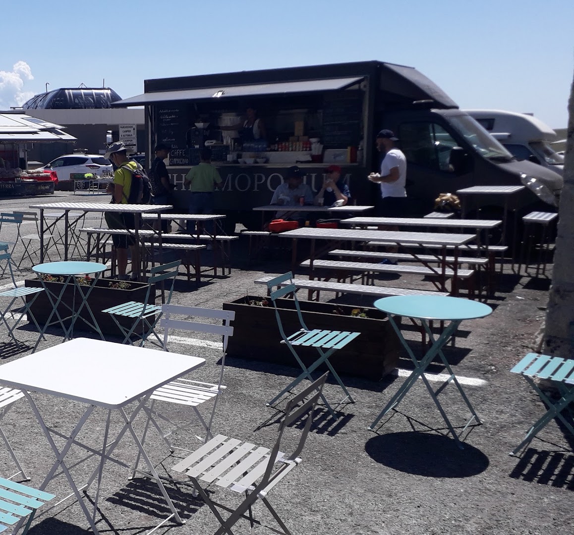 THERMOPOLIUM Street Food · Foto 2